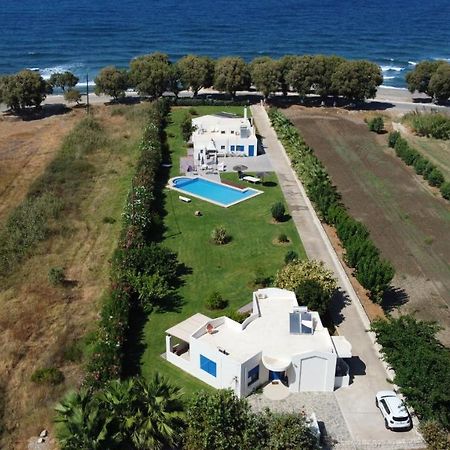 Villa Oasea Tavronitis Esterno foto