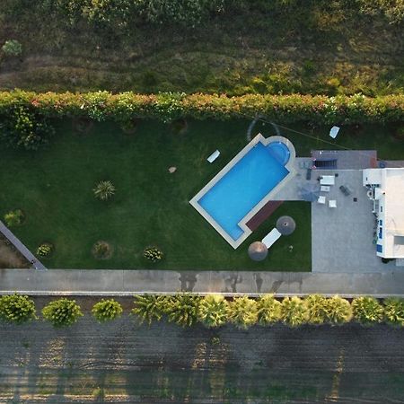 Villa Oasea Tavronitis Esterno foto