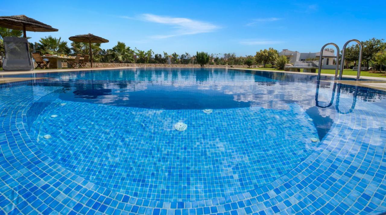Villa Oasea Tavronitis Esterno foto
