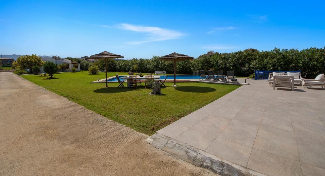 Villa Oasea Tavronitis Esterno foto