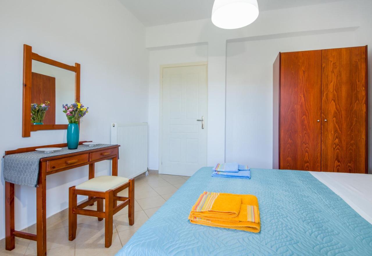 Villa Oasea Tavronitis Esterno foto