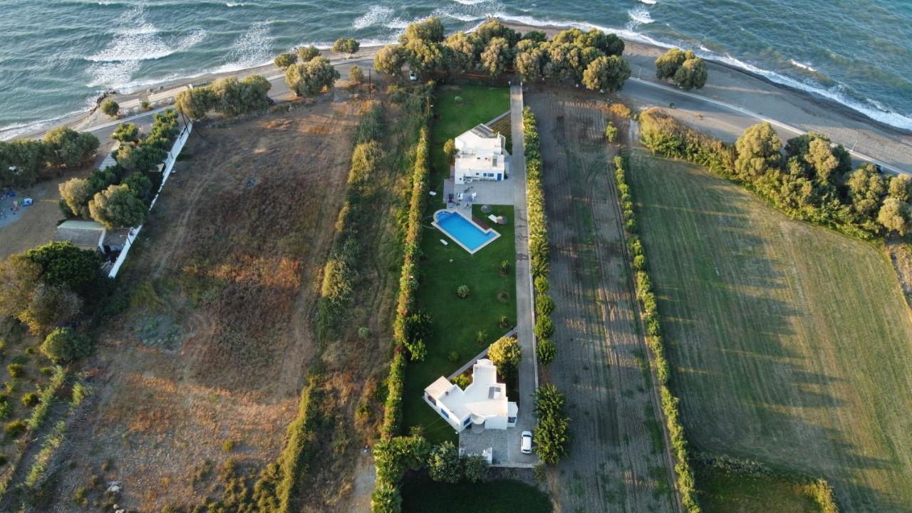 Villa Oasea Tavronitis Esterno foto